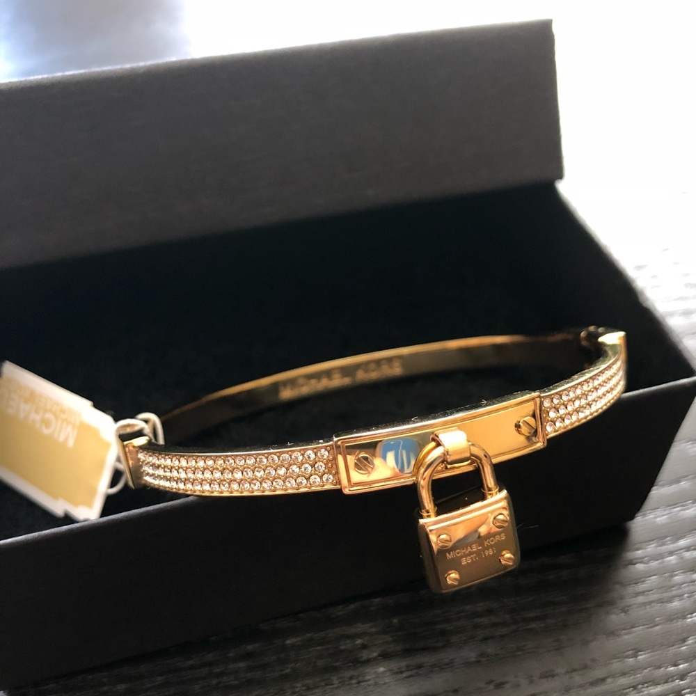 NWT Michael Kors Gold Lock Bangle